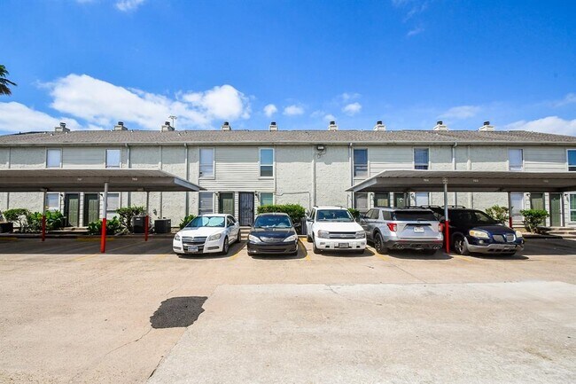 Foto del edificio - 8651 Village of Fondren