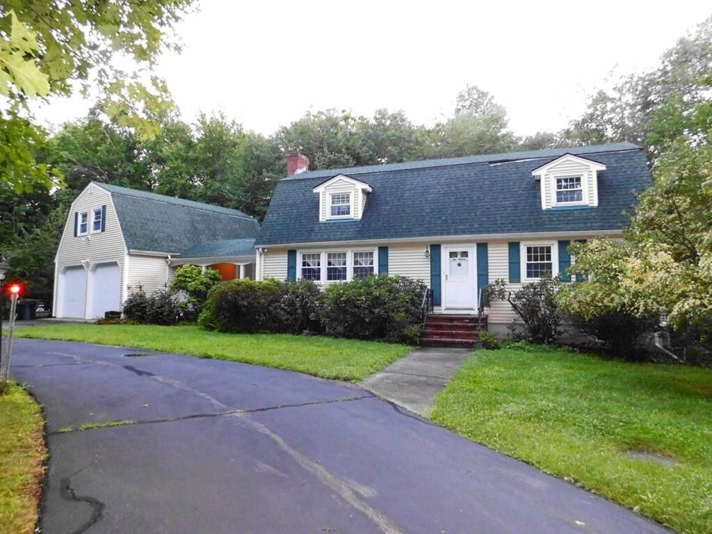 Primary Photo - 215 Stoney Lea Rd