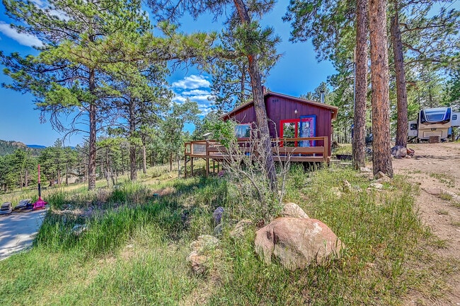 Building Photo - 205 Sioux Trail