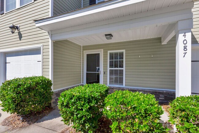 Foto del edificio - ? 1/2 OFF FIRST FULL MONTH'S RENT! ? West ...
