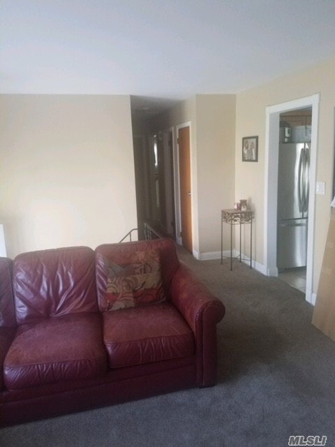 Building Photo - 93 Wicks Rd