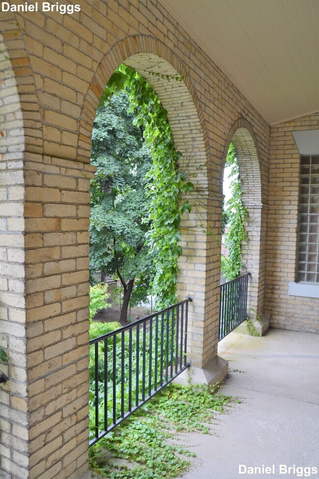 Building Photo - 23 Garrison Rd