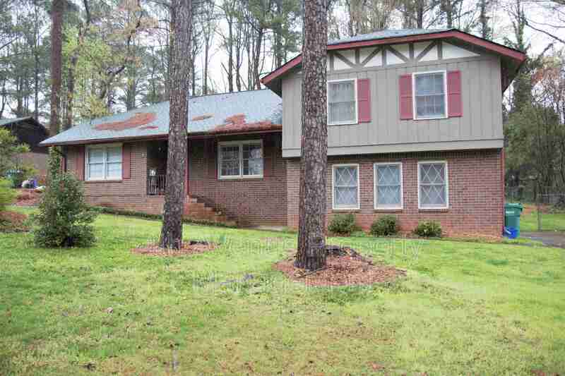 Foto principal - 5503 Bishops Cir