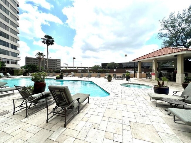 Building Photo - 3525 Sage Rd