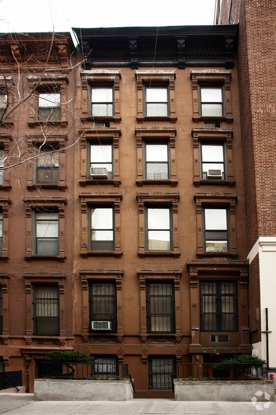 Foto del edificio - 155 W 73rd St