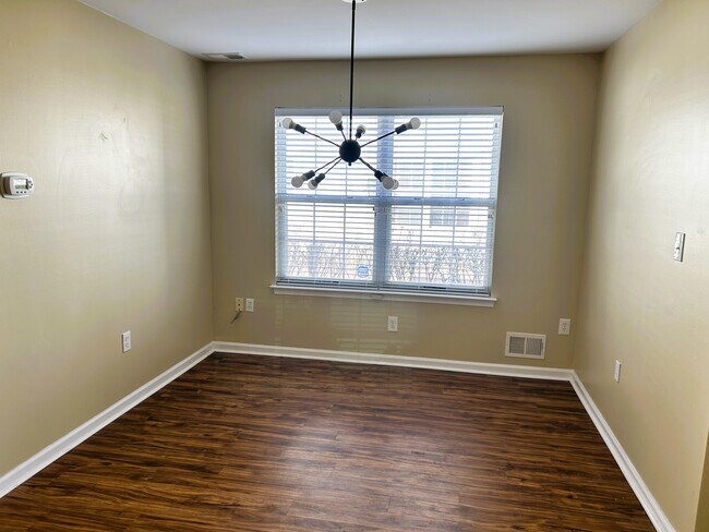 Dining Room - 6 Sextant Dr