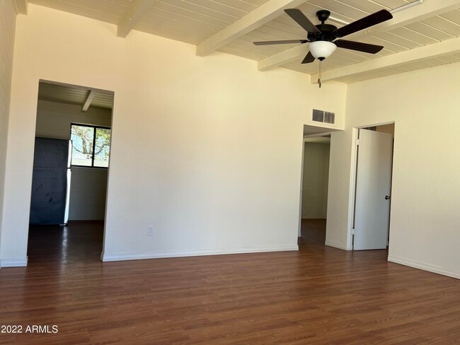 Building Photo - 5747 S 34th Pl