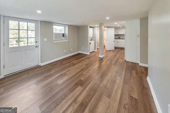Foto del edificio - 33 Mchenry Dr SW