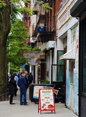 Building Photo - Prime Soho 1 Bed 1 Bath Apt