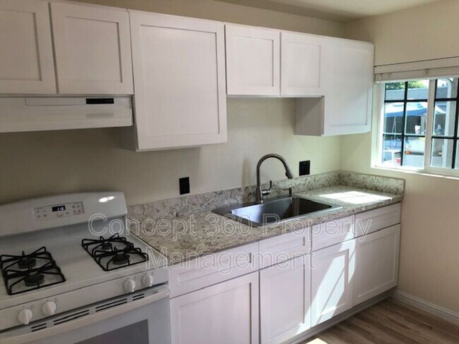 Foto del edificio - 236 W Cedar St