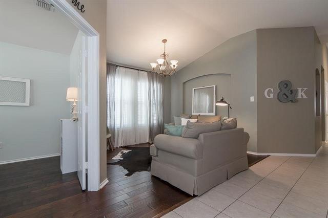 Building Photo - 5313 Comanche Wells Dr