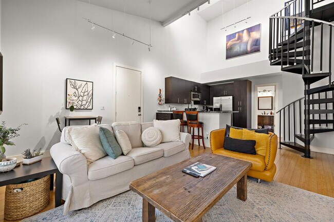 Foto del edificio - 907 Duncan Ln