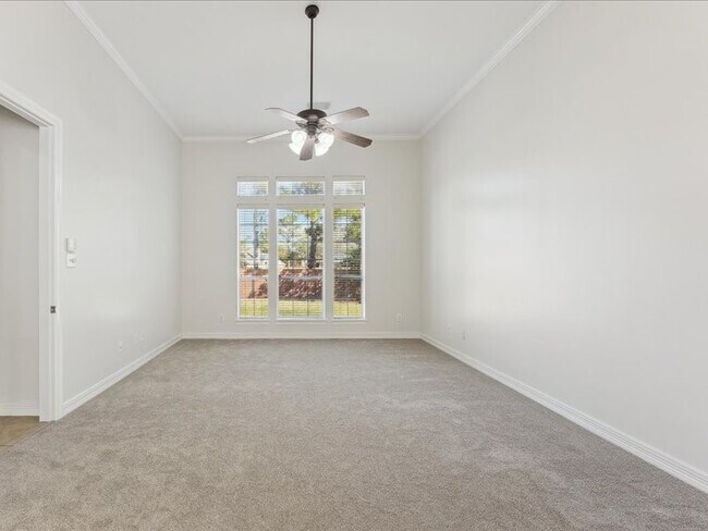 Foto del edificio - 11404 Island Manor St