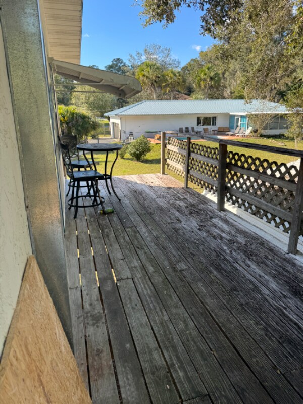 Building Photo - 201 NE 43rd Ave