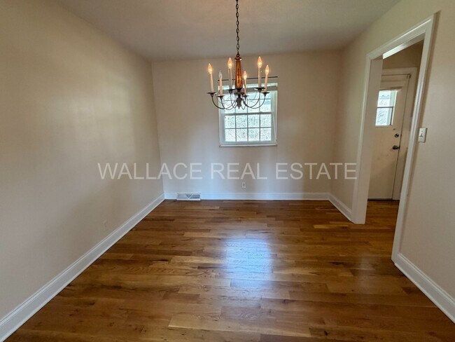 Foto del edificio - 3 BEDROOM/ 2.5 BATHROOM SOUTH KNOXVILLE HOME!!!