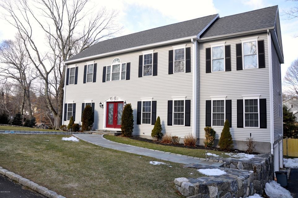 Primary Photo - 24 Buena Vista Dr