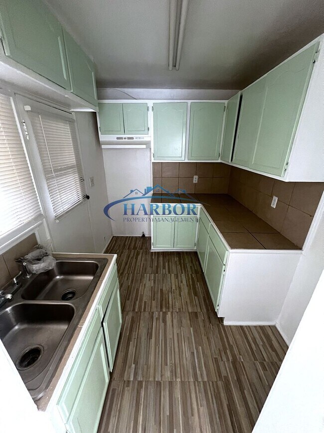 Building Photo - Charming 2-Bedroom Home for Rent