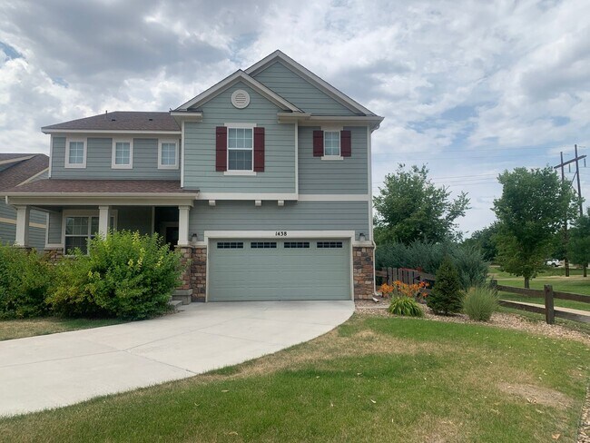 Building Photo - Beautiful 5 Bedroom Home Now Available in ...