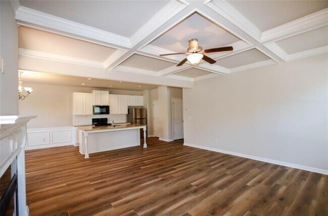 Building Photo - 5347 Castle Shoals Wy'