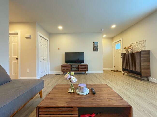 Sala de estar - 171 Dunnell Ave