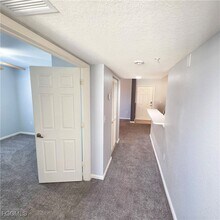 Building Photo - 4121 Residence Drive
