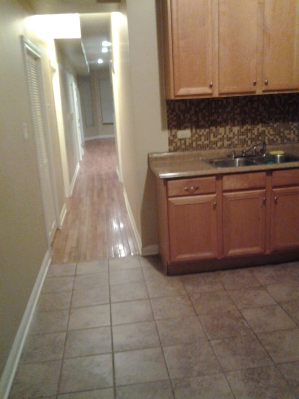 Building Photo - 6630 S Ingleside Ave