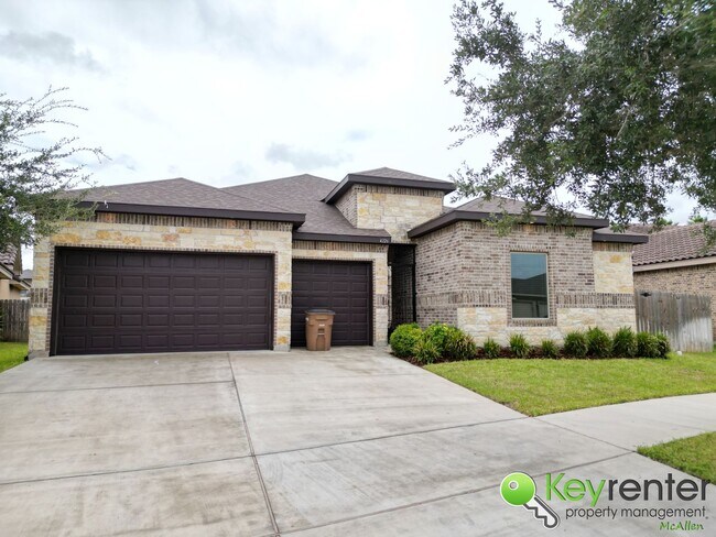 Foto del edificio - 4226 Stillwater Cove
