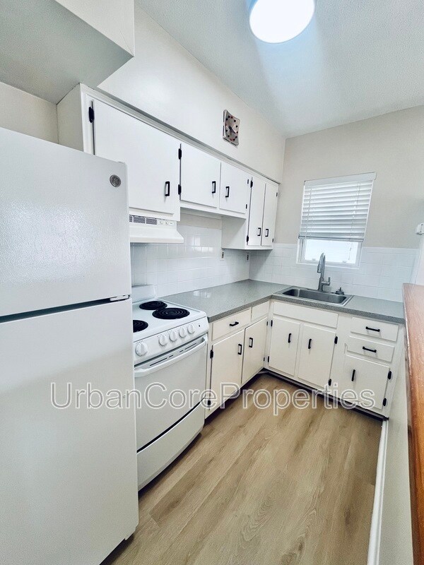 Foto del edificio - 115 7th Ave N