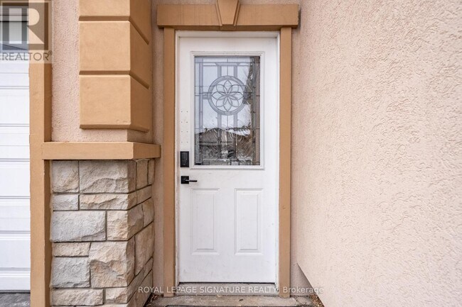 Photo du bâtiment - 96 Charlotte St