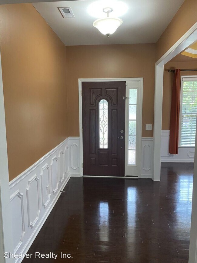 Building Photo - 5 br, 4 bath House - 9515 Heritage Farm Av...