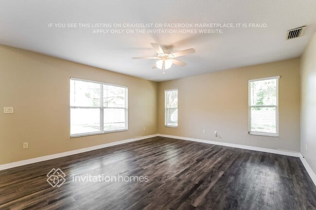 Building Photo - 752 Westview Dr