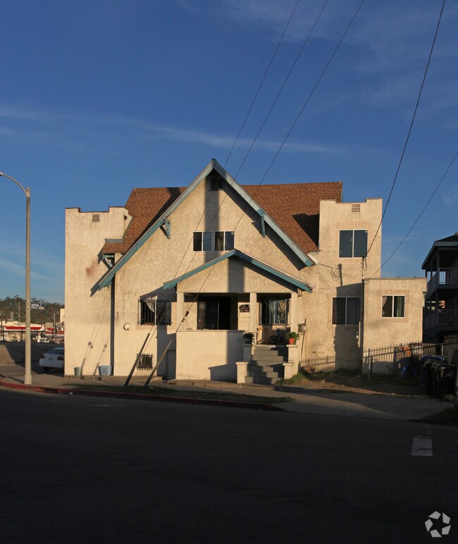 Building Photo - 238 S Avenue 21