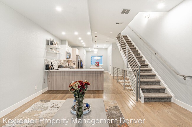 Foto del edificio - 3 br, 2 bath House - 1279 Osceola St.