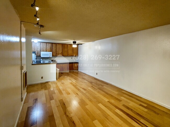 Foto del edificio - 567 Oakland Ave