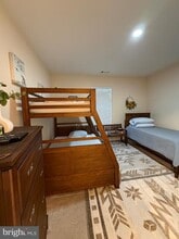 Building Photo - 501 Hungerford Dr