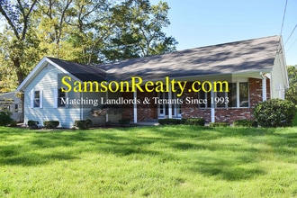 Building Photo - 27 Marlaine Dr