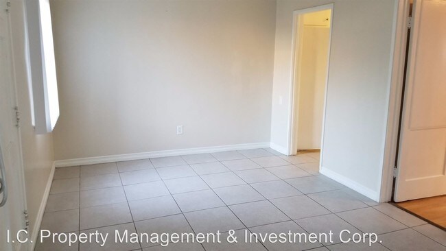 Building Photo - 3900-3906 Eagle Rock Blvd