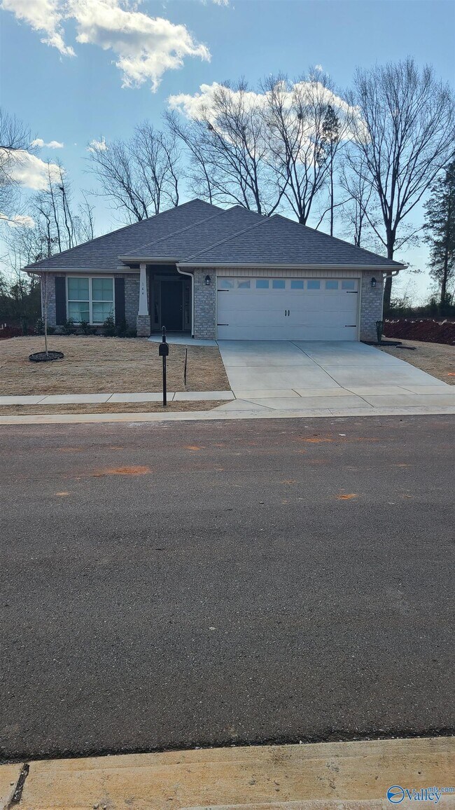 Foto del edificio - 144 Abercorn Dr