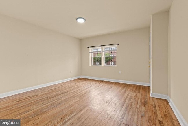Foto del edificio - 1716 Capitol Ave NE