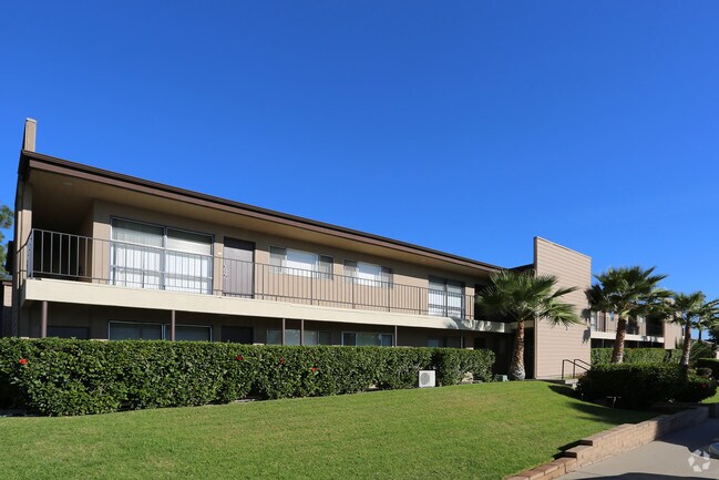 Serra Bella Apartments Rentals San Diego, CA