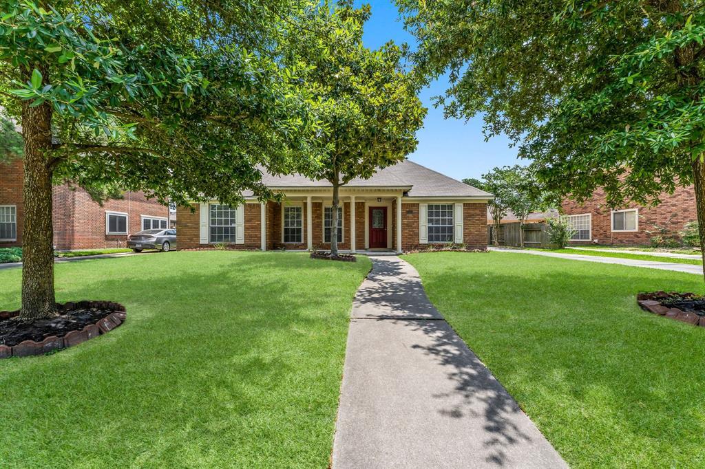19722 Pioneer Ct, Humble, TX 77346 House for Rent in Humble, TX