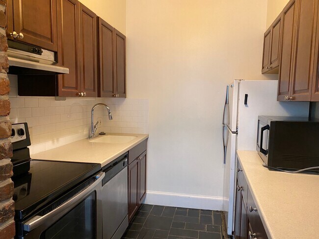 Foto del edificio - 301 9th St SE