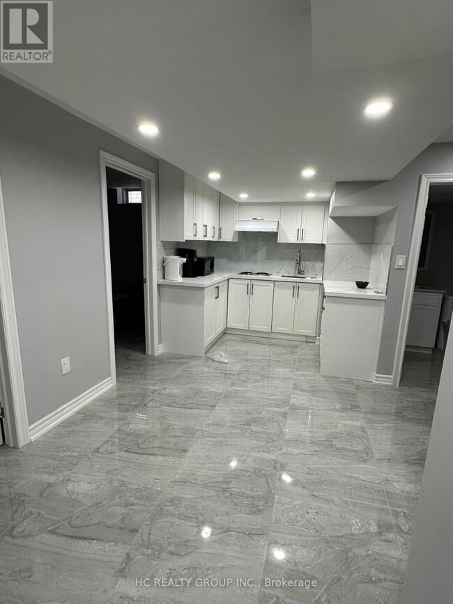 Building Photo - 75 McCague Ave.