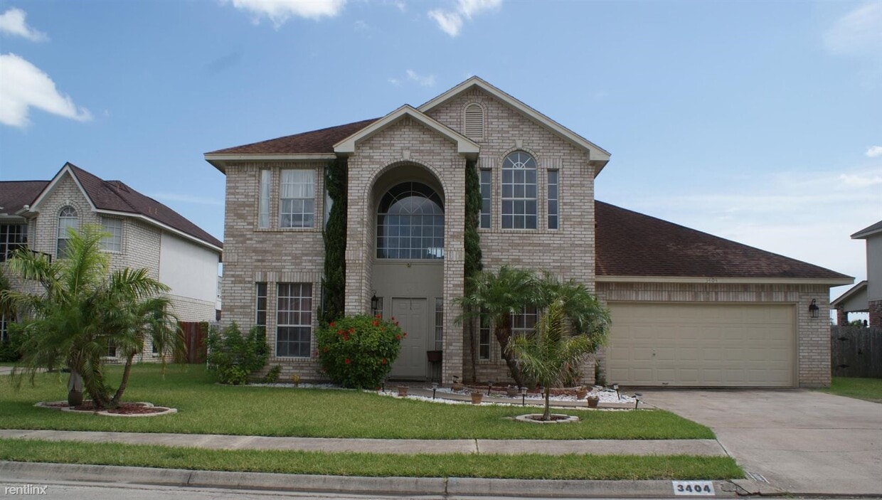 4 br, 3.5 bath House 3404 Burgundy Dr House Rental in Brownsville