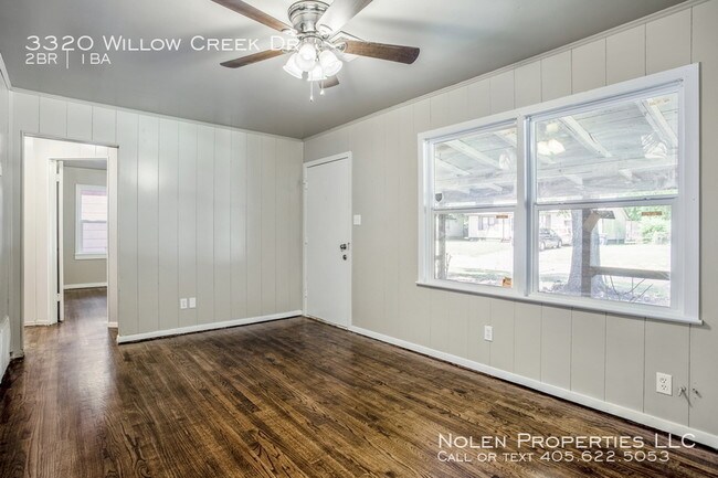 Building Photo - 3320 Willow Creek Dr