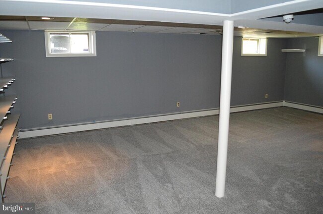 Foto del edificio - 14 Dublin Dr