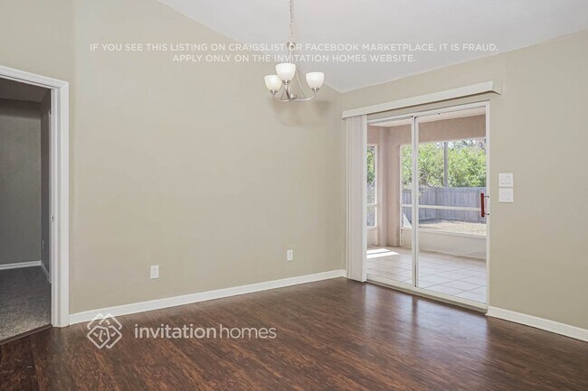 Foto del edificio - 2255 Dongola St