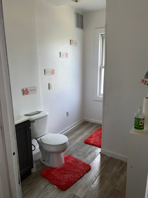 Building Photo - 298 Capital Ave NE