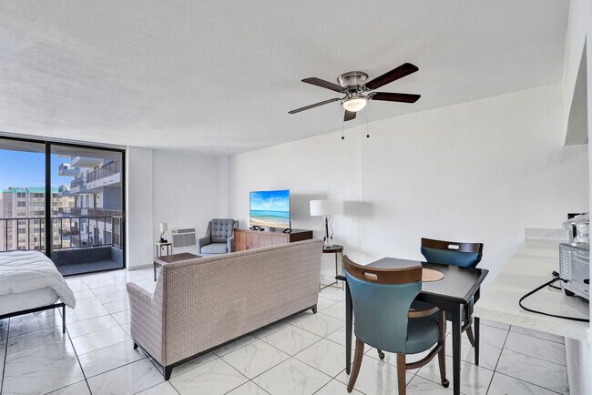 Foto del edificio - 777 NW 155th Ln
