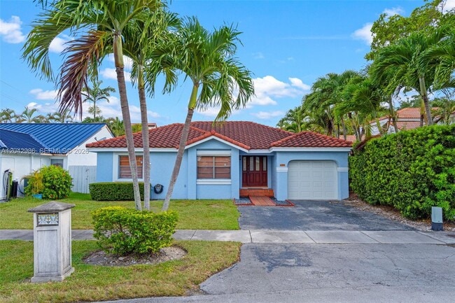 Building Photo - 9249 SW 146th Ct